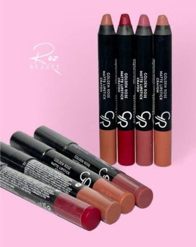 رژلب مدادی گلدن رز با جلوه مات و مخملی