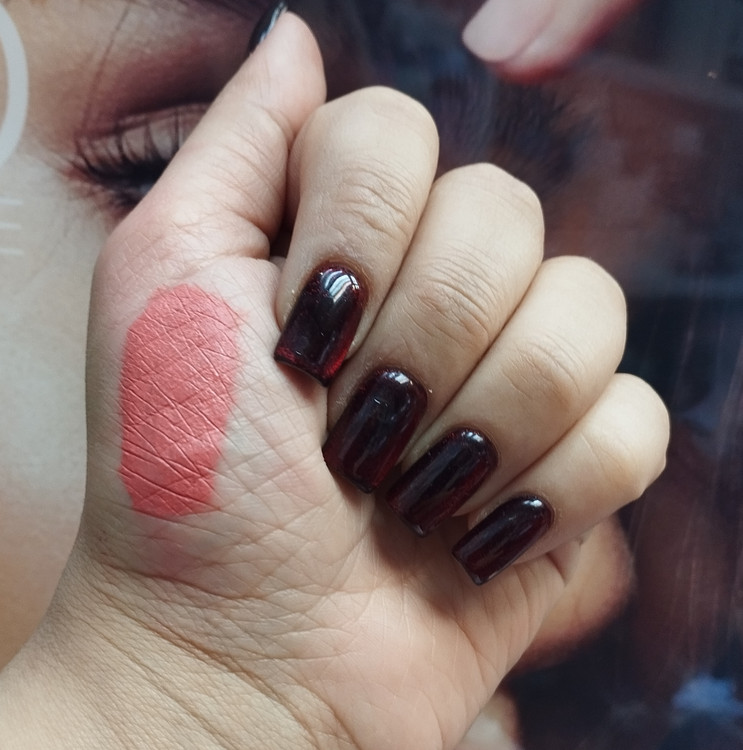 رژلب مایع بادوام سی ما تو شماره ۵۱۳