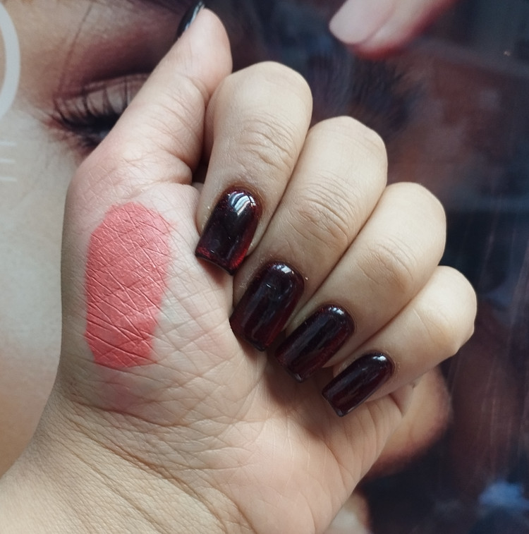 رژلب مایع بادوام سی ما تو شماره ۵۱۳