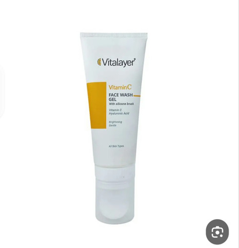 ژل شستشوی ویتالیر حاوی ویتامین Cبا قابلیت روشن کنندگی پوست