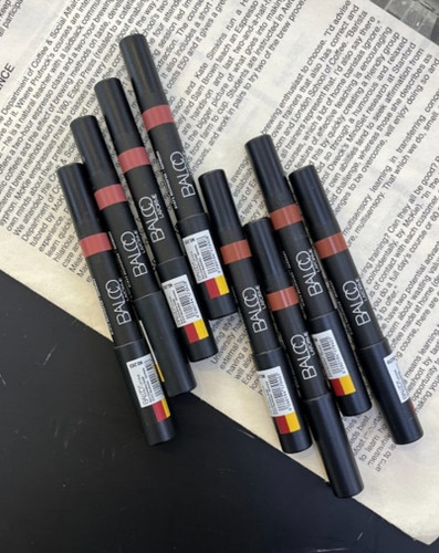 رژلب مدادی بالکو ماندگاری بالا و مات و مخملی