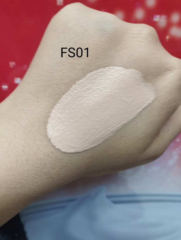 کرم پودر مات مای مناسب پوستهای نرمال شماره FS01