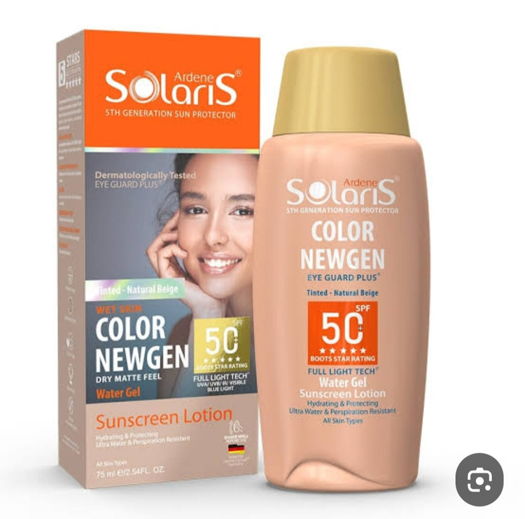 لوسیون آبی ضدآفتاب سولاریسSPF50 فاقد چربی رنگ بژ روشن