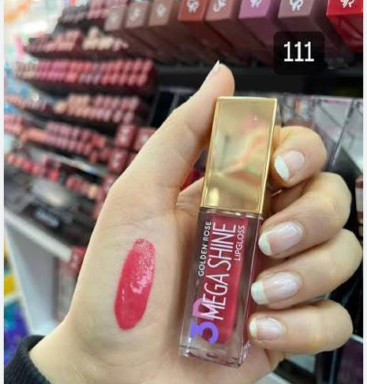 رژلب مایع براق مگاشاین شماره ۱۱۱