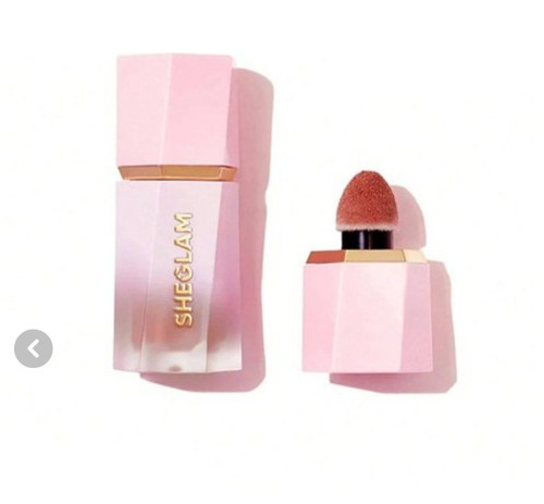 رژگونه مایع مات با پیگمنت فوق العاده