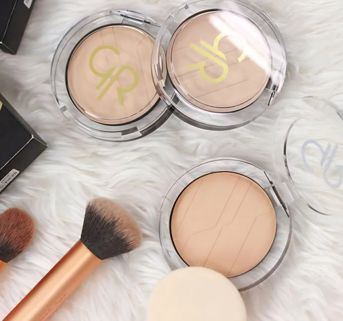 پنکک فشرده طلایی گلدن فشرده SPF 15 ویتامین Eحجم ۱۲.۷گرم