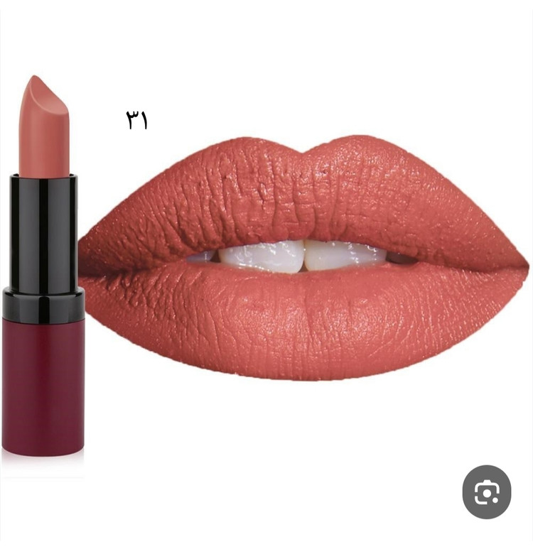 رژلب جامد گلدن