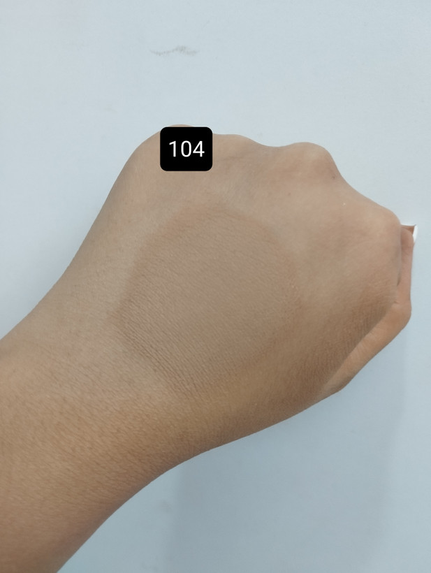 کرم پودر تیوپی مات درما حاوی SPF15.حجم 40ml